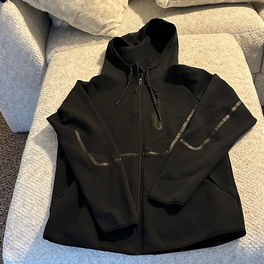 Alphalete black zip up hoodie
